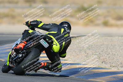 media/Apr-10-2022-SoCal Trackdays (Sun) [[f104b12566]]/Turn 11 Backside (945am)/